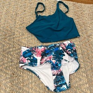 Women's matching swimsuit